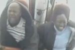 Caras chistosas en parques de diversiones
